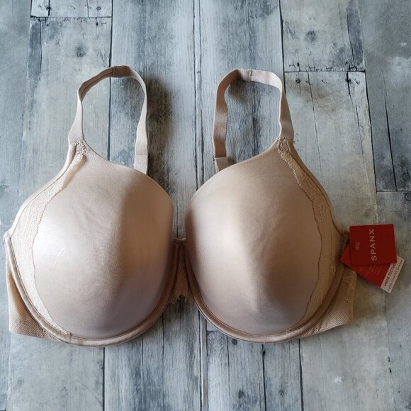 NWT - SPANX Women's Undie-tectable Lightly Lined Full Coverage Bra - Size 38DD - Picture 1 of 4